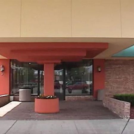 A Victory Inn & Suites - Ann Arbor Eksteriør billede